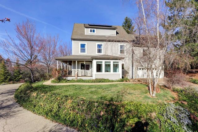 1300 Sierra Oak Ln, Colfax, CA 95713