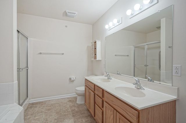 604 CINNAMINSON ST, Riverton, NJ 08077