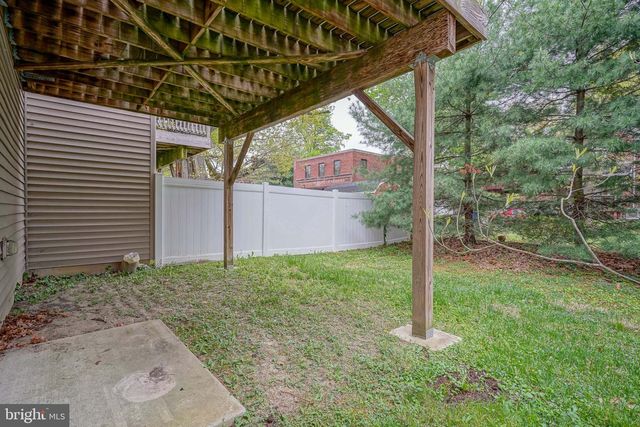 604 CINNAMINSON ST, Riverton, NJ 08077