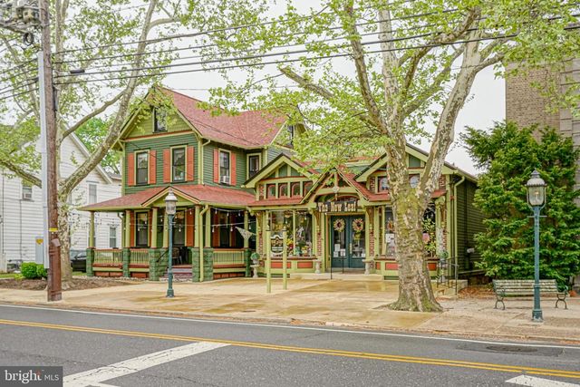 604 CINNAMINSON ST, Riverton, NJ 08077