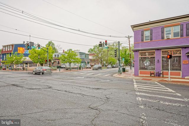 604 CINNAMINSON ST, Riverton, NJ 08077