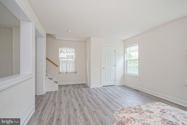 604 CINNAMINSON ST, Riverton, NJ 08077