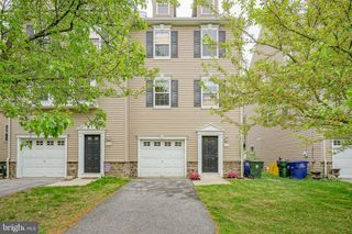 604 CINNAMINSON ST, Riverton, NJ 08077