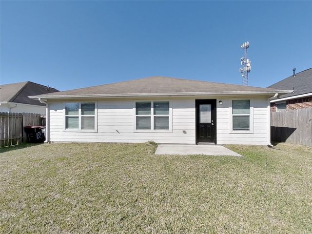 12022 Green Bluff Court, Houston, TX 77044