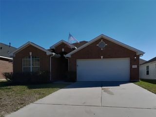 12022 Green Bluff Court, Houston, TX 77044