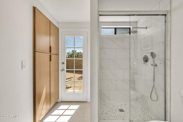 5526 E TERRY Drive, Scottsdale, AZ 85254