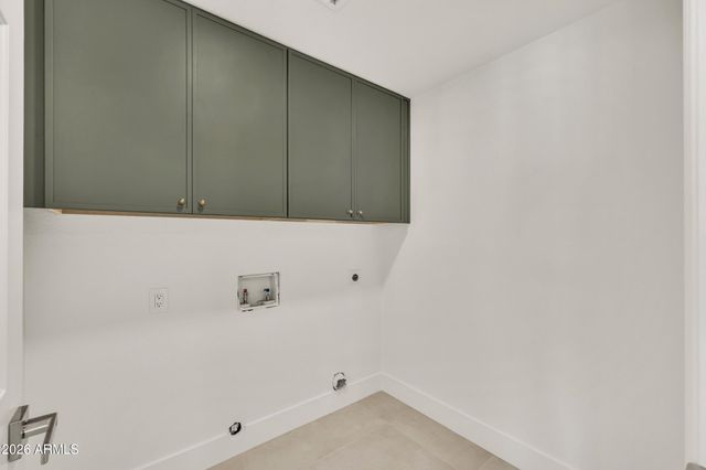 5526 E TERRY Drive, Scottsdale, AZ 85254