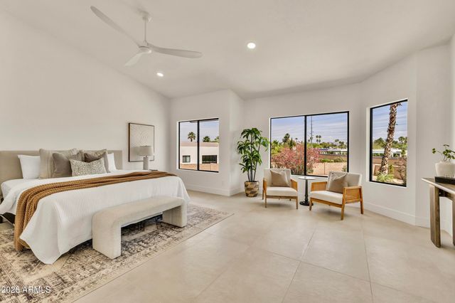 5526 E TERRY Drive, Scottsdale, AZ 85254