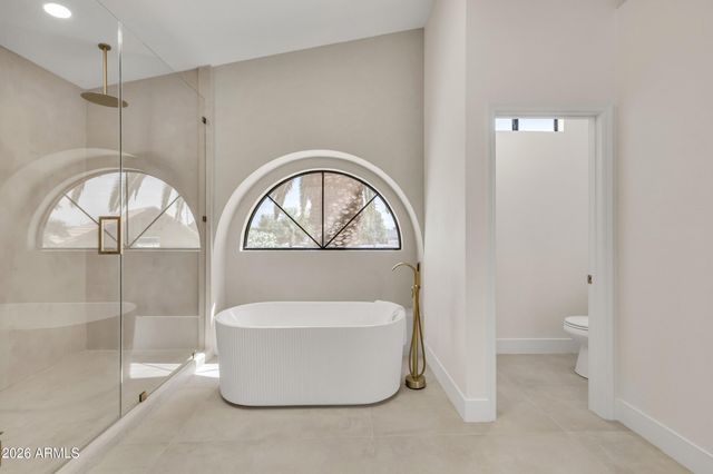 5526 E TERRY Drive, Scottsdale, AZ 85254