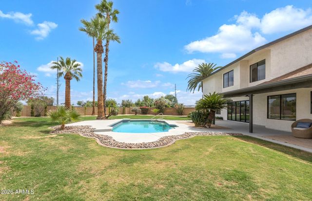 5526 E TERRY Drive, Scottsdale, AZ 85254