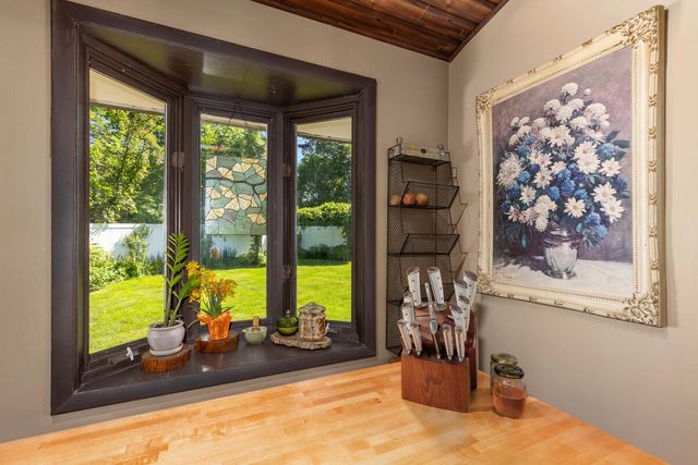 38 E Beltline Avenue, Grand Rapids, MI 49506