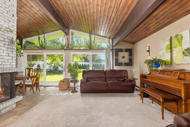 38 E Beltline Avenue, Grand Rapids, MI 49506