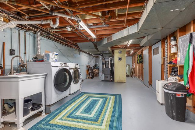 38 E Beltline Avenue, Grand Rapids, MI 49506