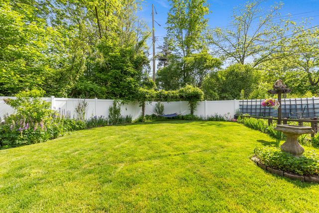 38 E Beltline Avenue, Grand Rapids, MI 49506