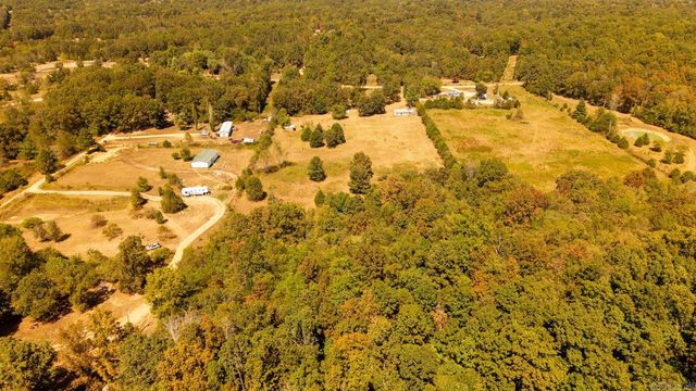 2000 County Road 100, Alton, MO 65606