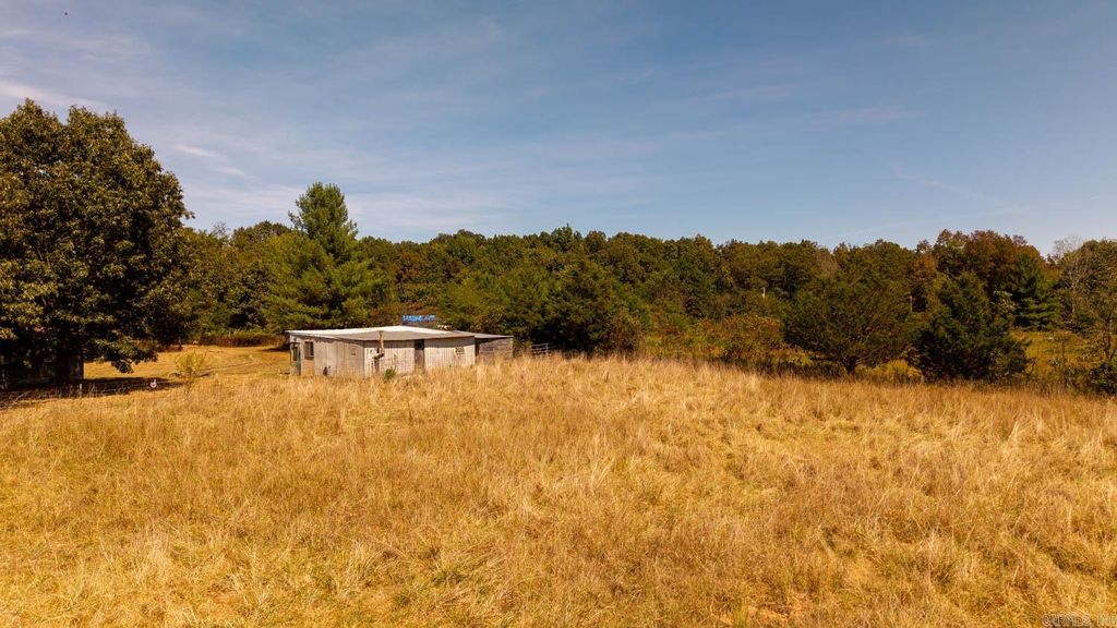 2000 County Road 100, Alton, MO 65606