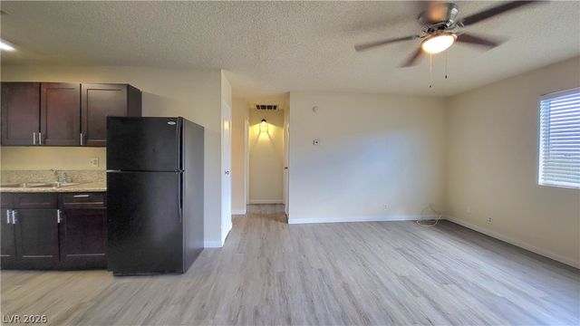 218 MERLAYNE Drive 2, Henderson, NV 89011