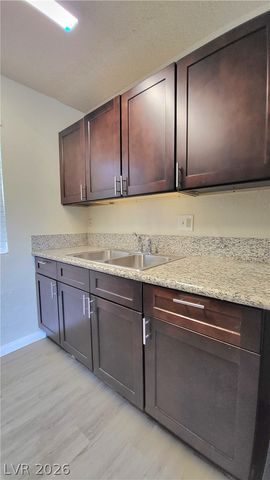 218 MERLAYNE Drive 2, Henderson, NV 89011