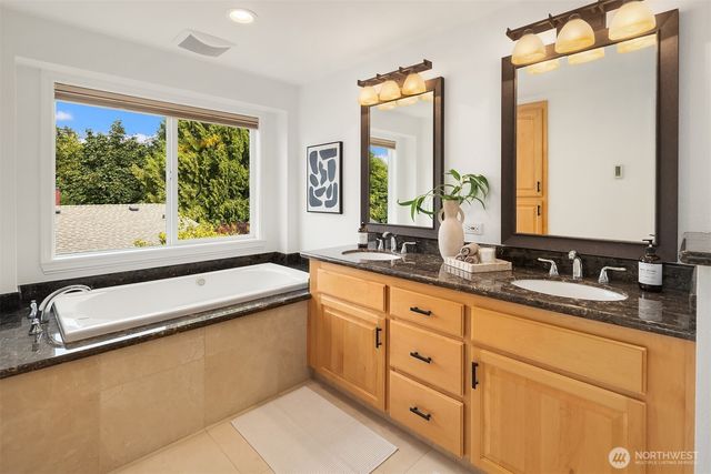 147 S 294th Place, Federal Way, WA 98003