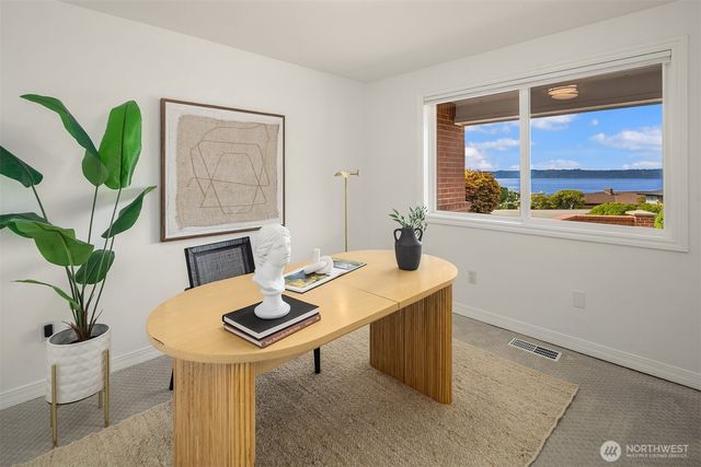 147 S 294th Place, Federal Way, WA 98003