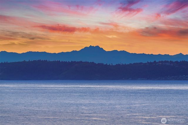 147 S 294th Place, Federal Way, WA 98003