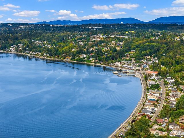 147 S 294th Place, Federal Way, WA 98003