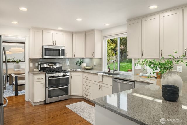 147 S 294th Place, Federal Way, WA 98003