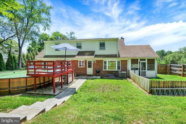 29 MAPLE RD, York, PA 17403