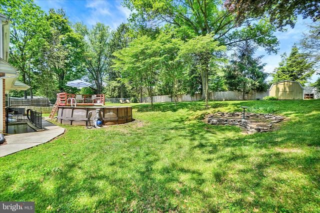 29 MAPLE RD, York, PA 17403