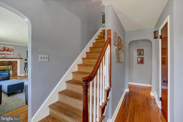 29 MAPLE RD, York, PA 17403