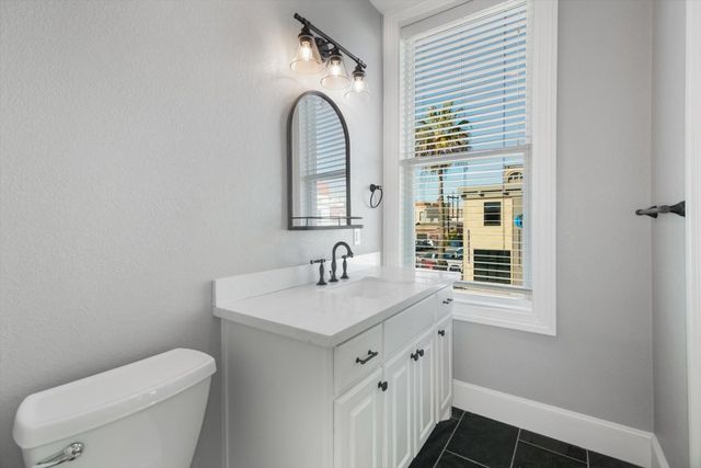 405 24th Street Street 202, Galveston, TX 77550