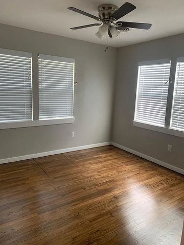 244 S Caddo Street, Lipan, TX 76462