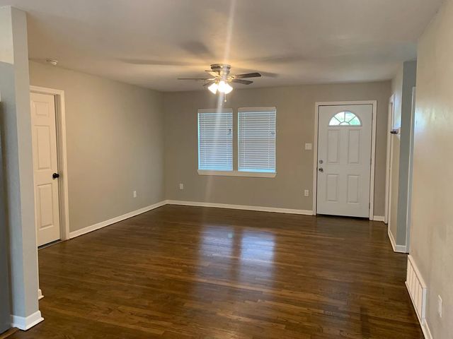 244 S Caddo Street, Lipan, TX 76462