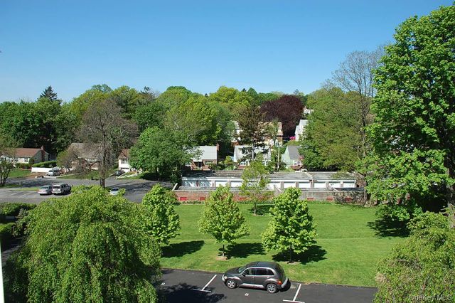 83 N Broadway 3E, White Plains, NY 10603