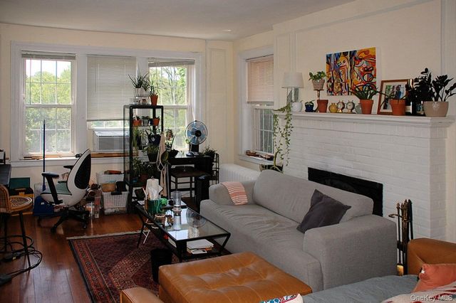 83 N Broadway 3E, White Plains, NY 10603