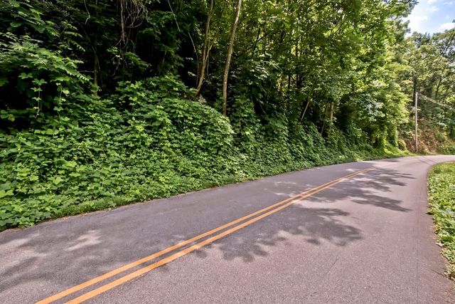 6750 Old Walland Highway, Townsend, TN 37882