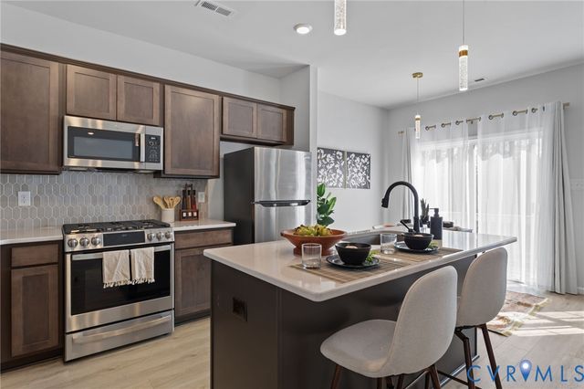 6437 Lila Crest Ln, Midlothian, VA 23112