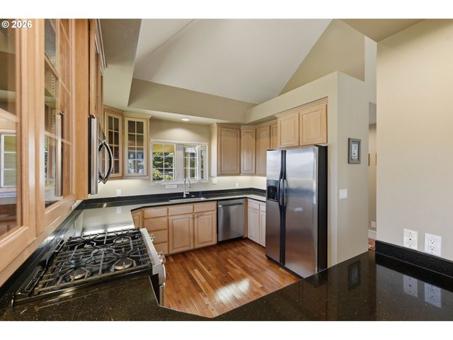 1337 BEACH LOOP Dr, Bandon, OR 97411