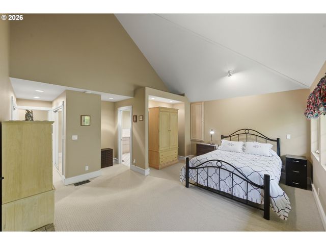 1337 BEACH LOOP Dr, Bandon, OR 97411