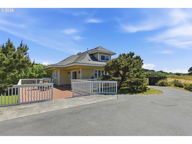 1337 BEACH LOOP Dr, Bandon, OR 97411