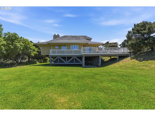 1337 BEACH LOOP Dr, Bandon, OR 97411