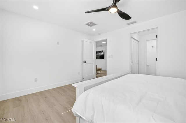 1105 Skiff PL, Sanibel, FL 33957