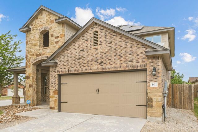 301 Serpentine LN, Jarrell, TX 76537