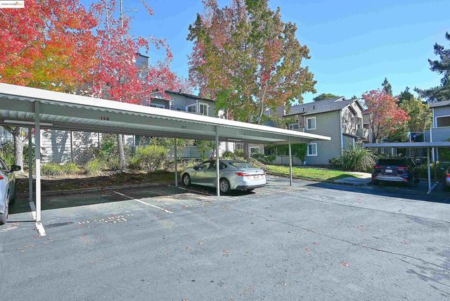 550 Canyon Oaks Dr A, Oakland, CA 94605