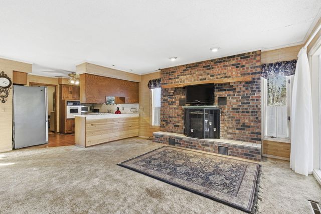 2808 S Farm Road 219, Rogersville, MO 65742