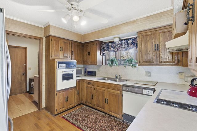 2808 S Farm Road 219, Rogersville, MO 65742