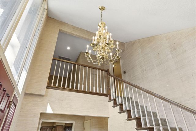 2808 S Farm Road 219, Rogersville, MO 65742