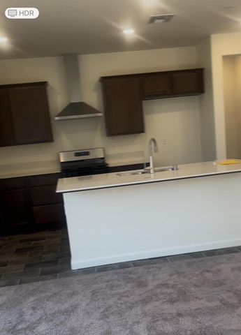 811 Sangiovese Ave, Manteca, CA 95337