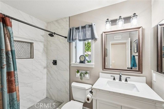 39908 Falcon Way, Murrieta, CA 92562