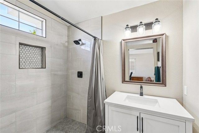 39908 Falcon Way, Murrieta, CA 92562